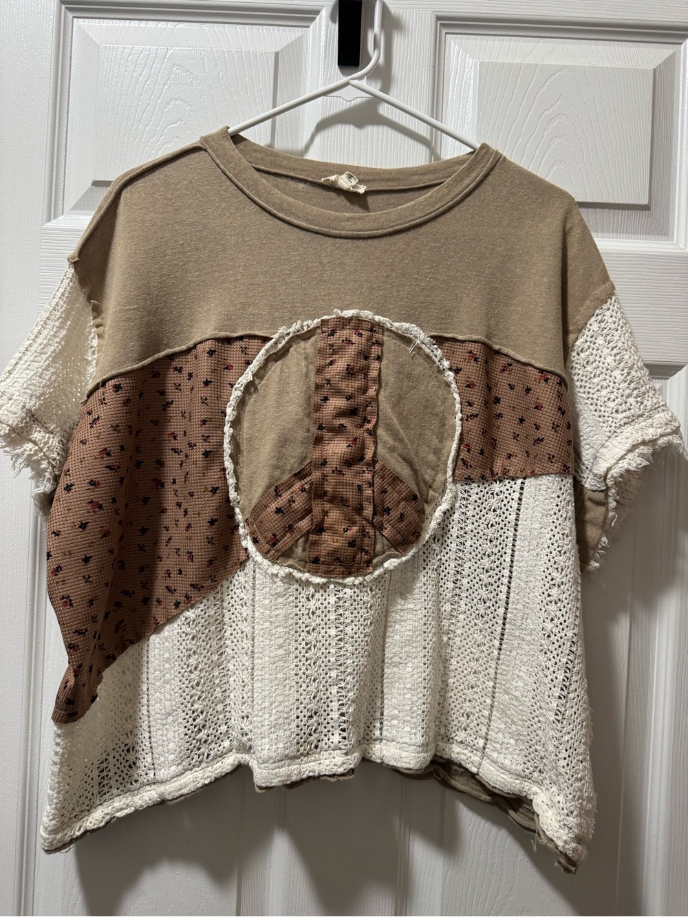 POL Patchwork Peace Sign Crop Top in Beige & Cream